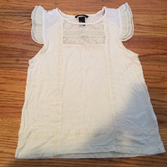 Cream Lace Detail Flutter Sleeve Tee