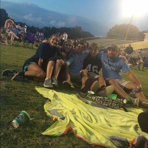 Meet your Posher, Abby