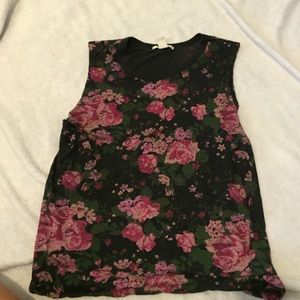 Floral print muscle tee