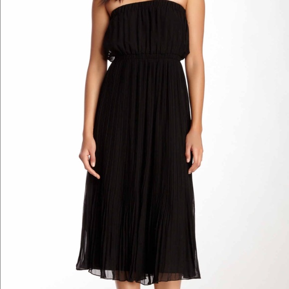 Strapless Papillon dress