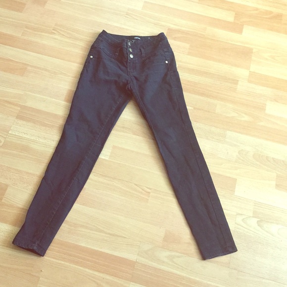 Black high waisted skinny Jean