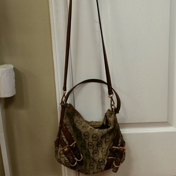 SOLD on another site! MICHAEL KORS Jacquard Bag - Picture 4 of 4