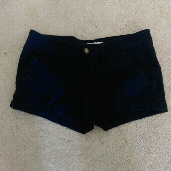 Dark/navy blue lace shorts