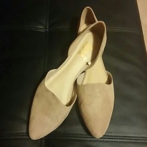 Suede quartz colored pointed flats