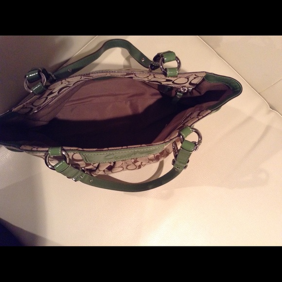 Coach handbag - Picture 3 of 3