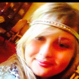 Meet your Posher, Kylie