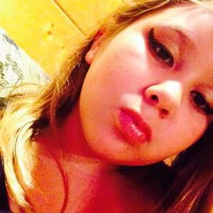 Meet your Posher, Taryn