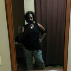 Meet your Posher, Venus