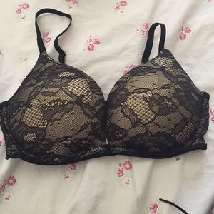 Victoria Secret bra