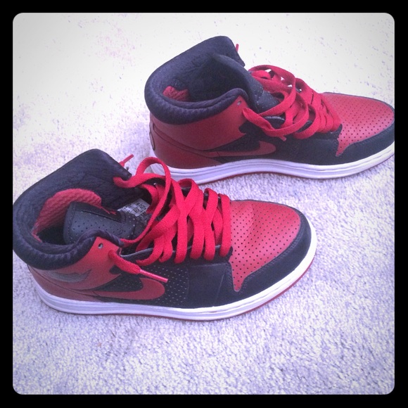 Youth size 5 great condition
