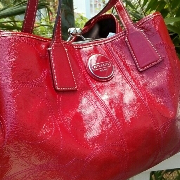 Authentic Coach - Picture 2 of 4