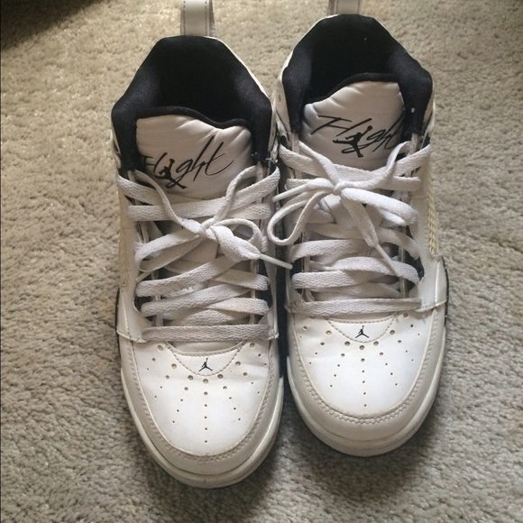 Jordan sneakers size 5