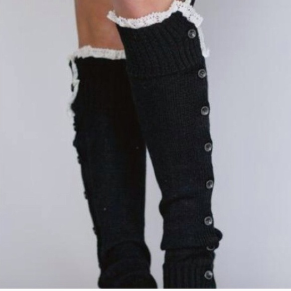 NWT Cozy Black Knit Lace Trim Button Leg Warmers - Picture 3 of 4