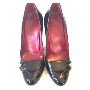 Size 9 Gucci patent leather heels