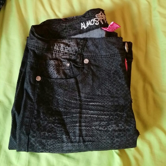 Black Snakeskin Design Pants