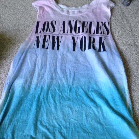 LA NY muscle tank
