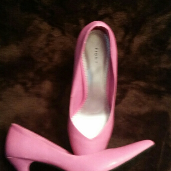 Shoes - Show off your PINK!