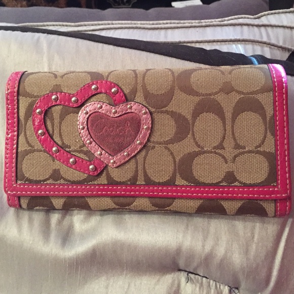 Coach wallet