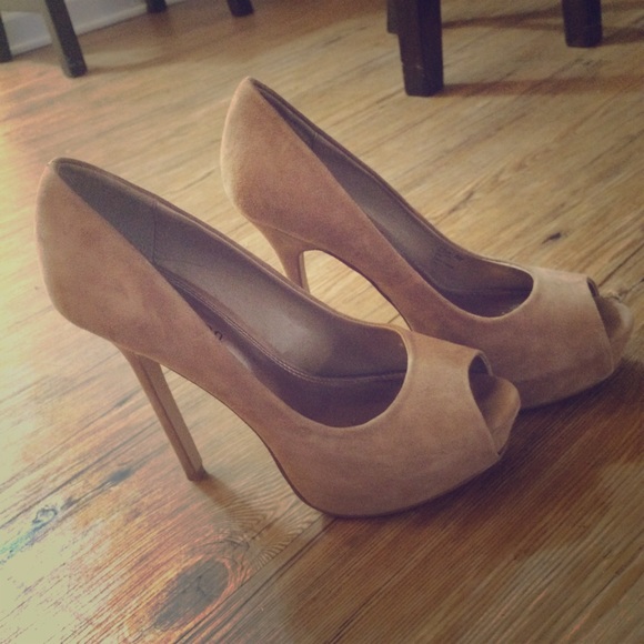 Cathy Jean Shoes Cathy Jean Tan Suede Heels Poshmark