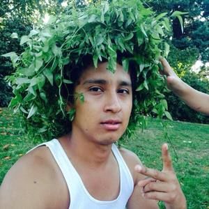 Meet your Posher, Luis