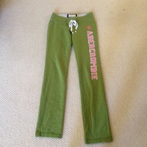 !NEW! Abercrombie and Fitch Sweatpants
