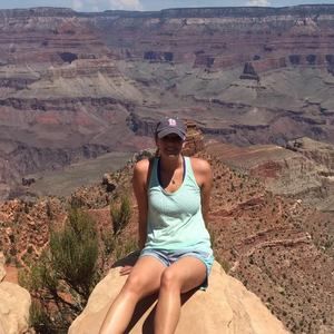 Meet your Posher, Kelly