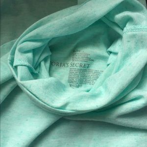 vs turtle neck light blue very cute