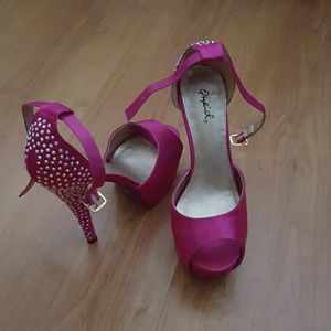 Hot pink peep toe heels