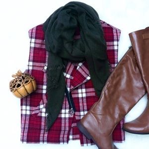 NEW🚩Red Plaid Vest