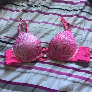 Victoria secret pink bra