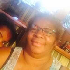 Meet your Posher, Norah