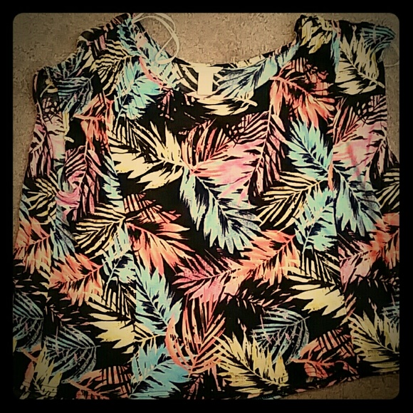 Colorful flower crop top