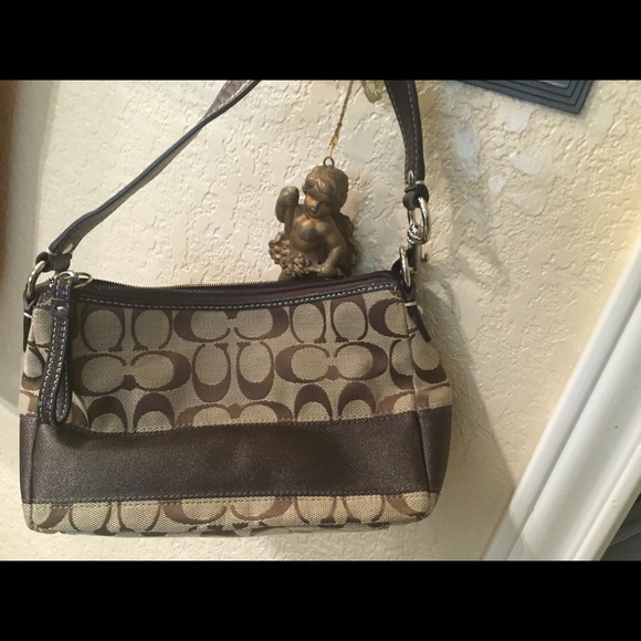 Coach Purse - Picture 1 of 1