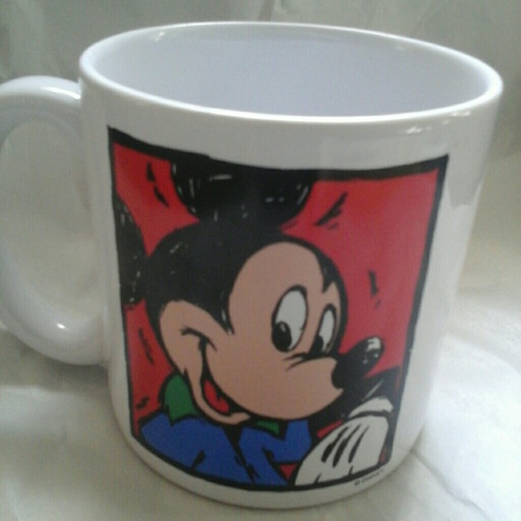 Oversized mickey mouse mug - Picture 2 of 3