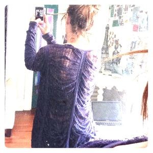 Iro shredded back navy Long sleeve scoop neck