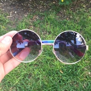 Tie dye circular glasses