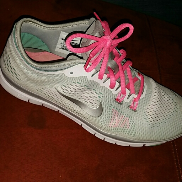 Nikes shoes