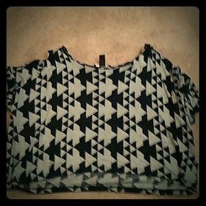 Black and grey tribal print crop top