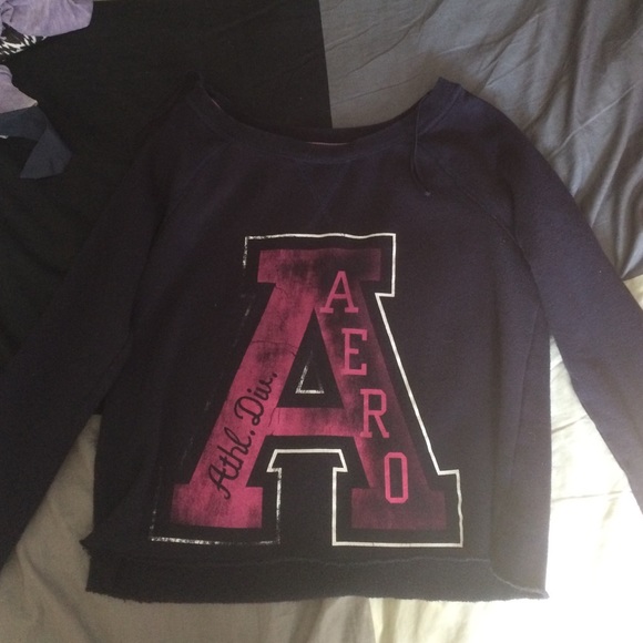 Cropped sweater