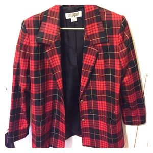 Red/black plaid blazer