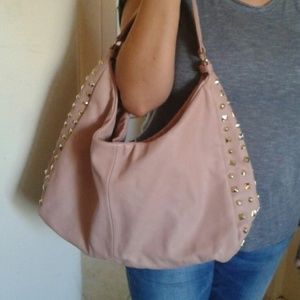 2 large hand bags