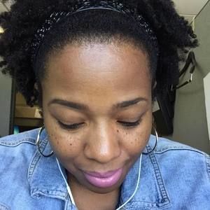 Meet your Posher, Leslie