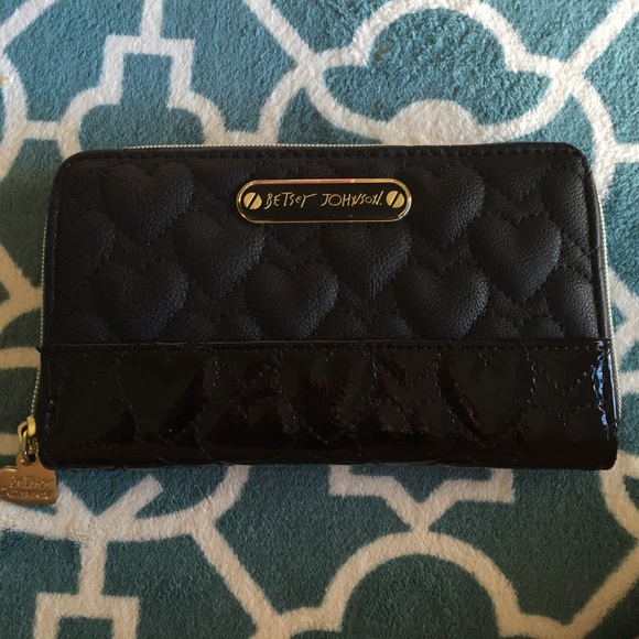 Betsey Johnson wallet
