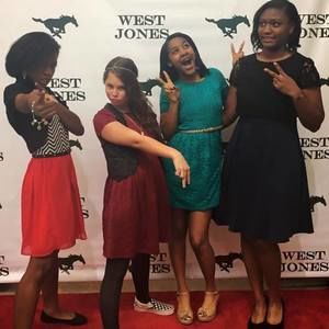 Meet your Posher, Bria