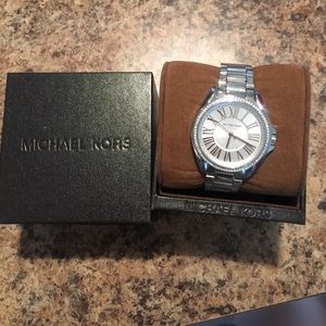 Michael kors watch brand new worn twice!
