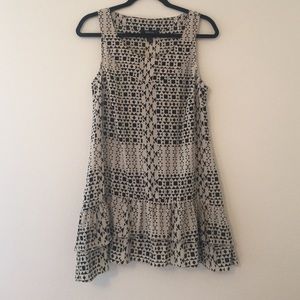 Beige and Black Sleeveless Tunic