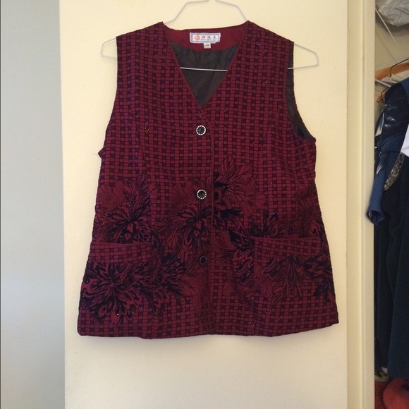 Super cute vest