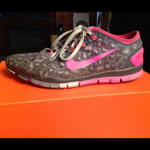 Nike free style running shoes