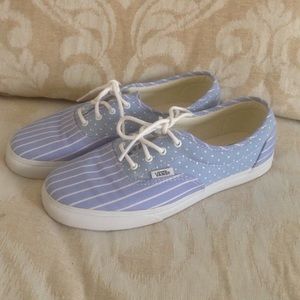 *RARE* design Vans!