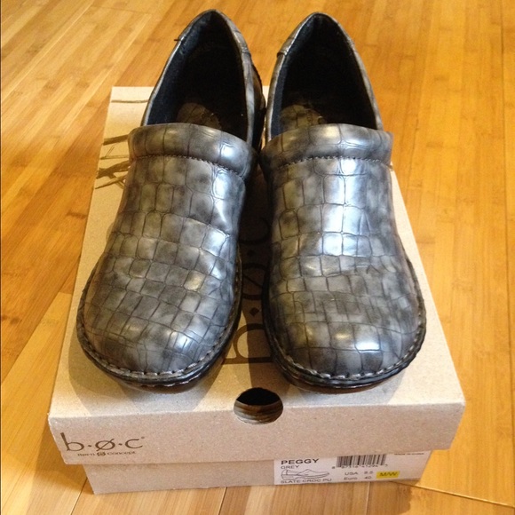 b.o.c Croc Shoes